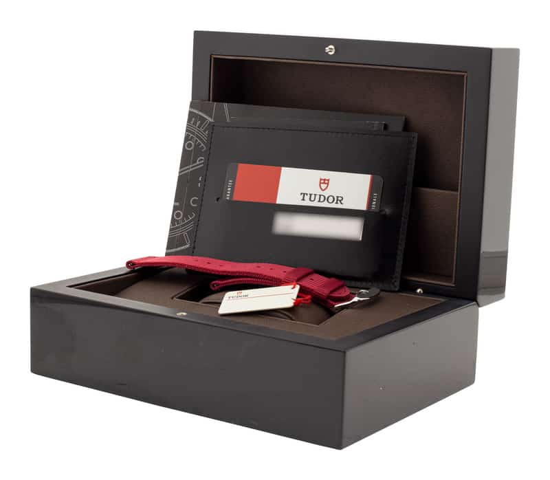 Tudor Black Bay M79230R-0011